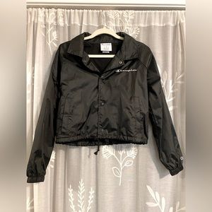 Champion Cropped Button-Up Windbreaker Jacket, Black. Size Small.